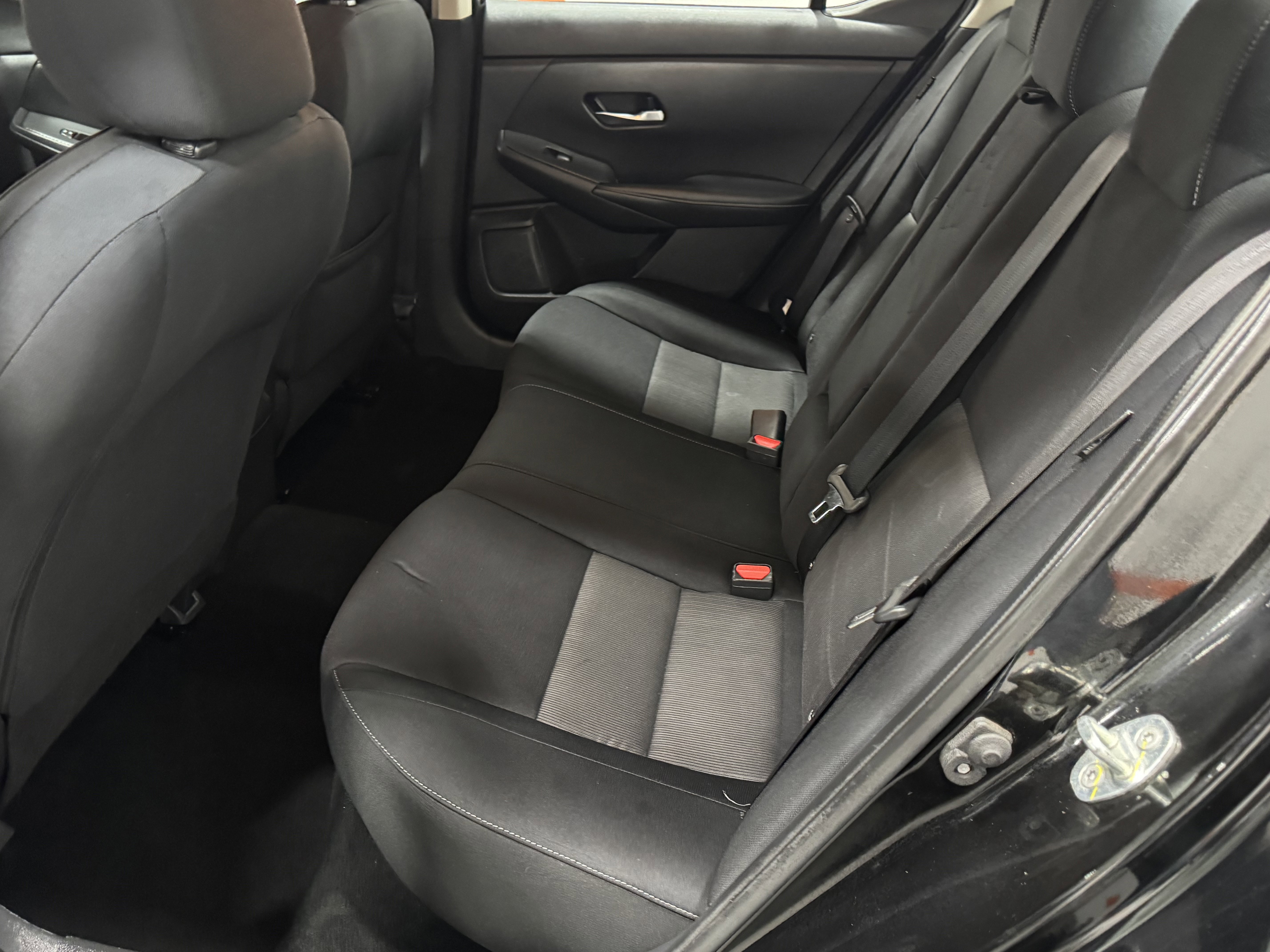 Used 2021 Nissan Sentra SV image 15