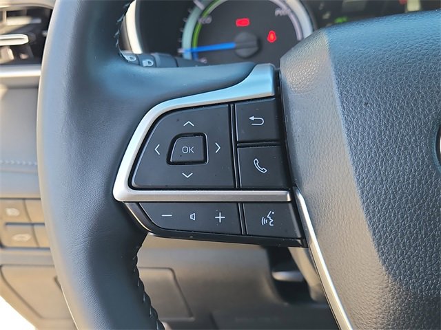 Used 2024 Toyota Highlander XLE image 20