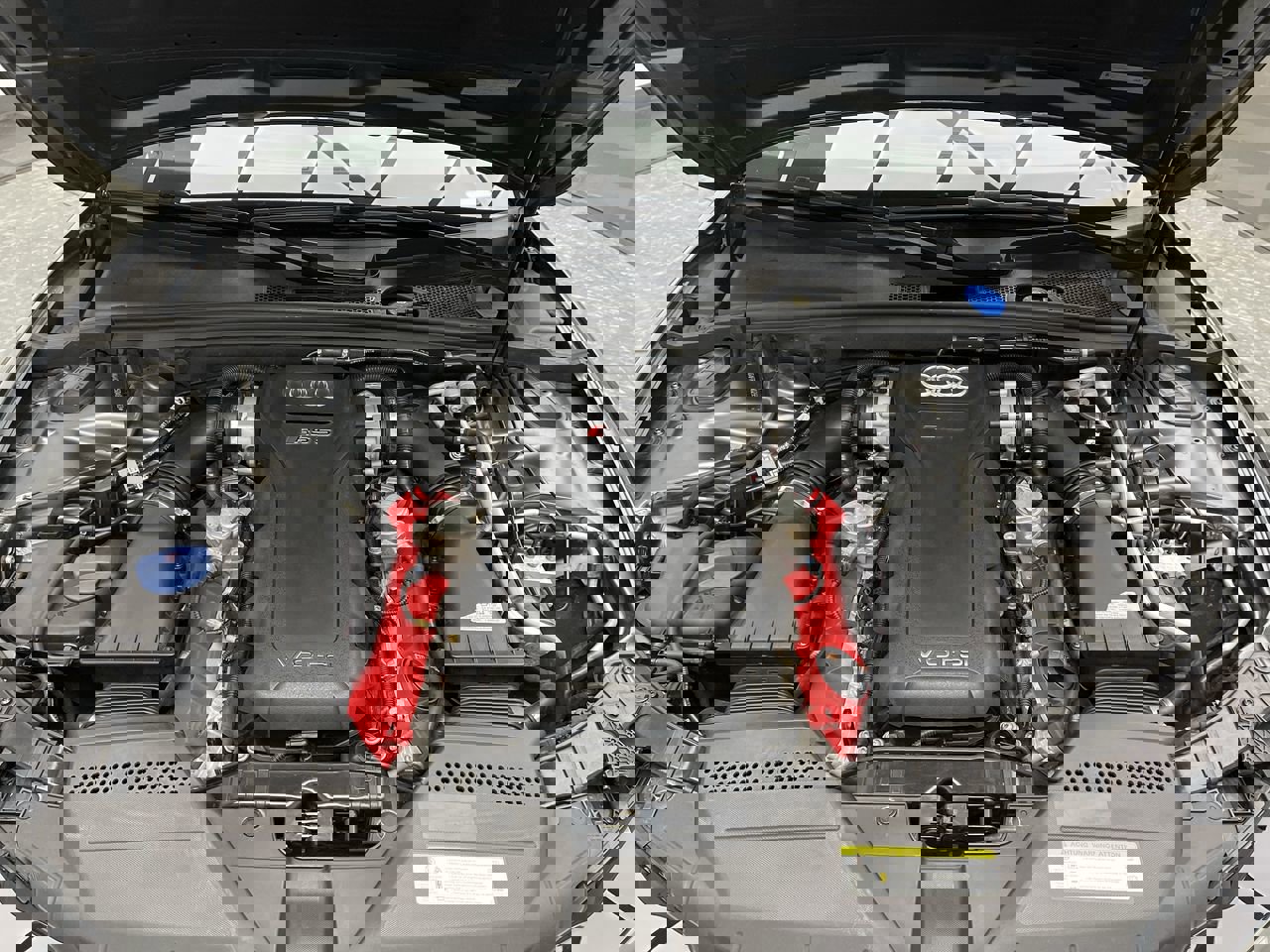 Used 2013 Audi RS 5 Coupe w/ Audi MMI Navigation Plus Pkg image 25