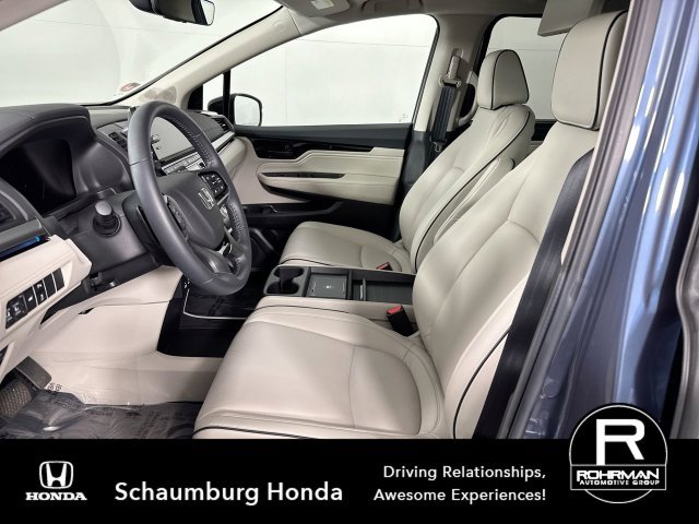 Certified 2025 Honda Odyssey Touring image 4
