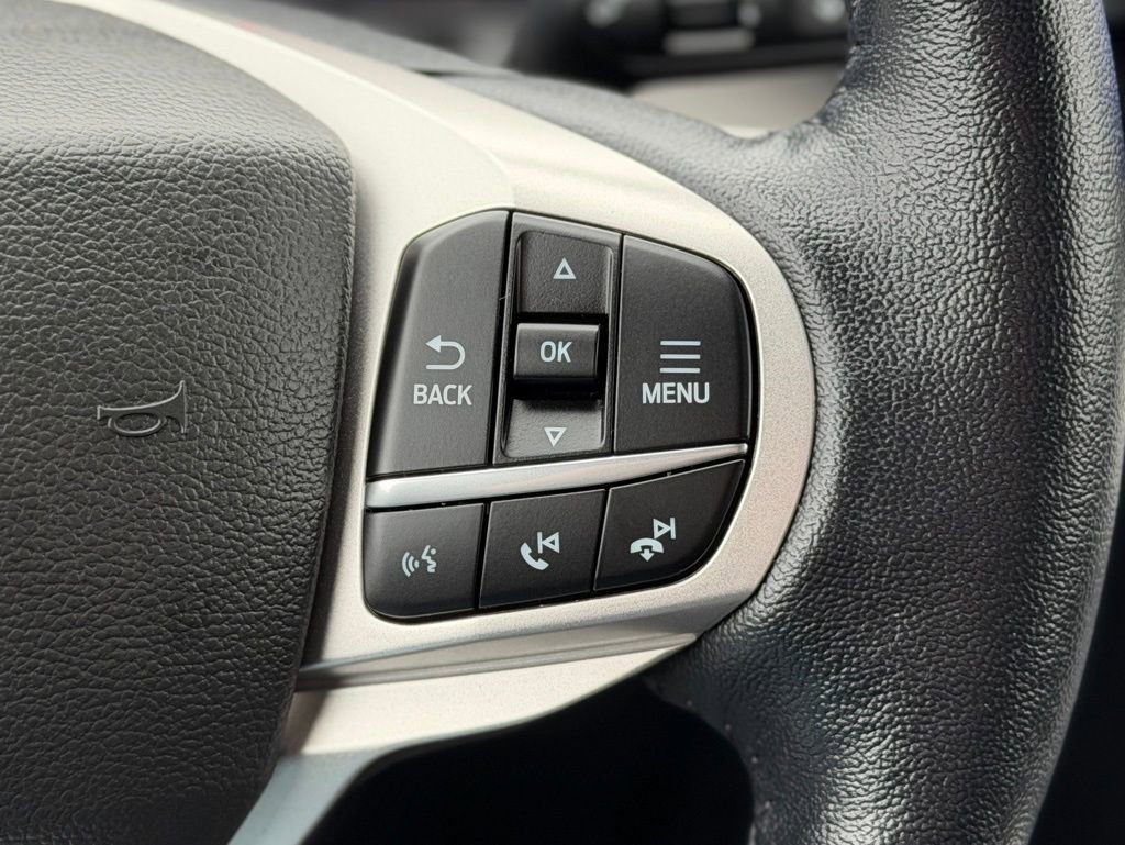 Used 2022 Ford Explorer XLT w/ Equipment Group 202A image 15