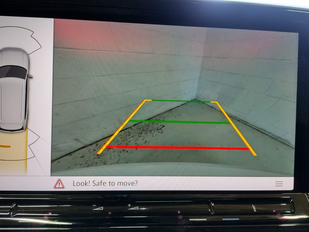New 2026 Volkswagen Atlas SE image 7