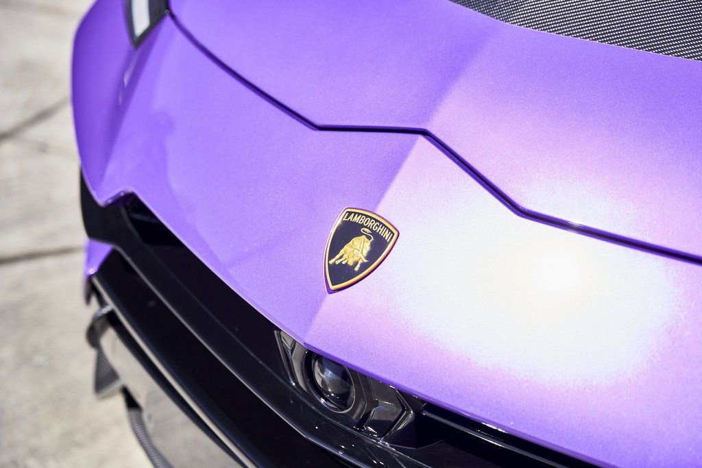 Used 2024 Lamborghini Urus Performante AWD/4WD image 8