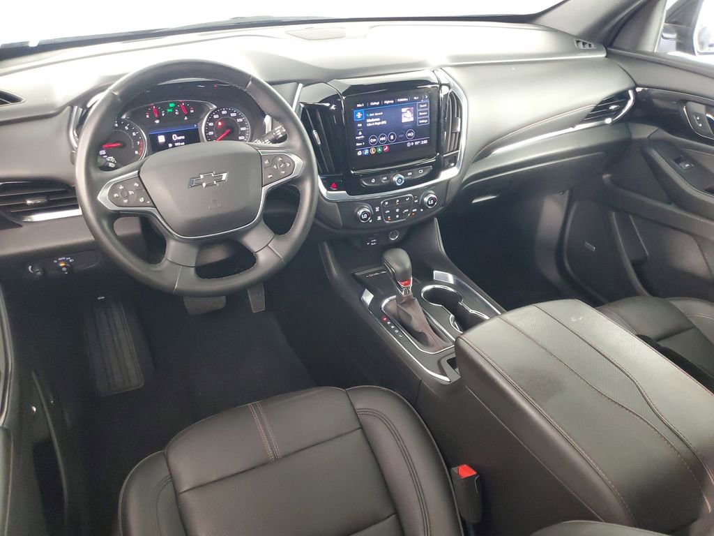 Used 2023 Chevrolet Traverse RS image 15