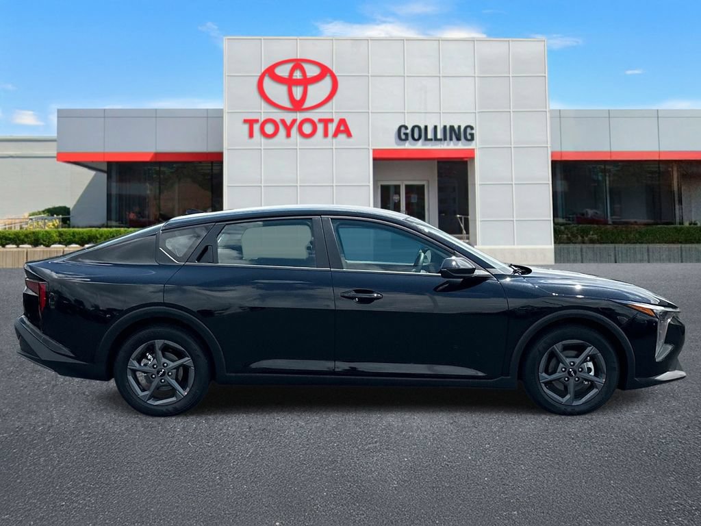 Used 2026 Kia K4 FWD image 6
