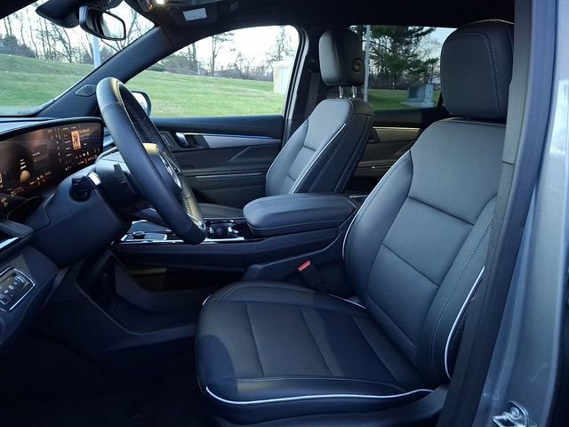 Used 2025 Buick Enclave Preferred FWD image 16