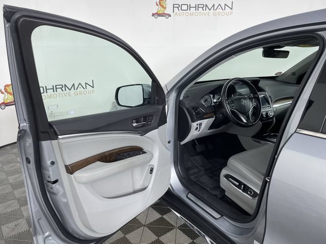 Used 2019 Acura MDX w/ Technology Package FWD image 17