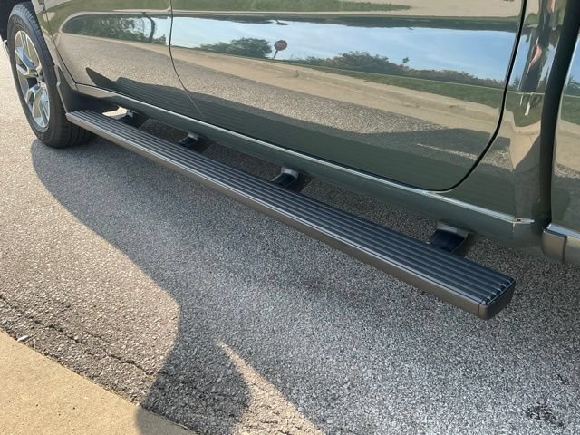 Used 2026 Chevrolet Silverado 1500 LT AWD/4WD image 12