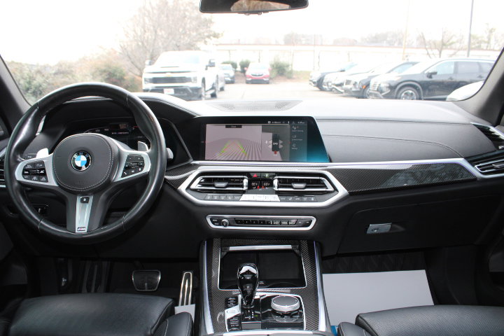 Used 2022 BMW X5 M50i AWD/4WD image 16