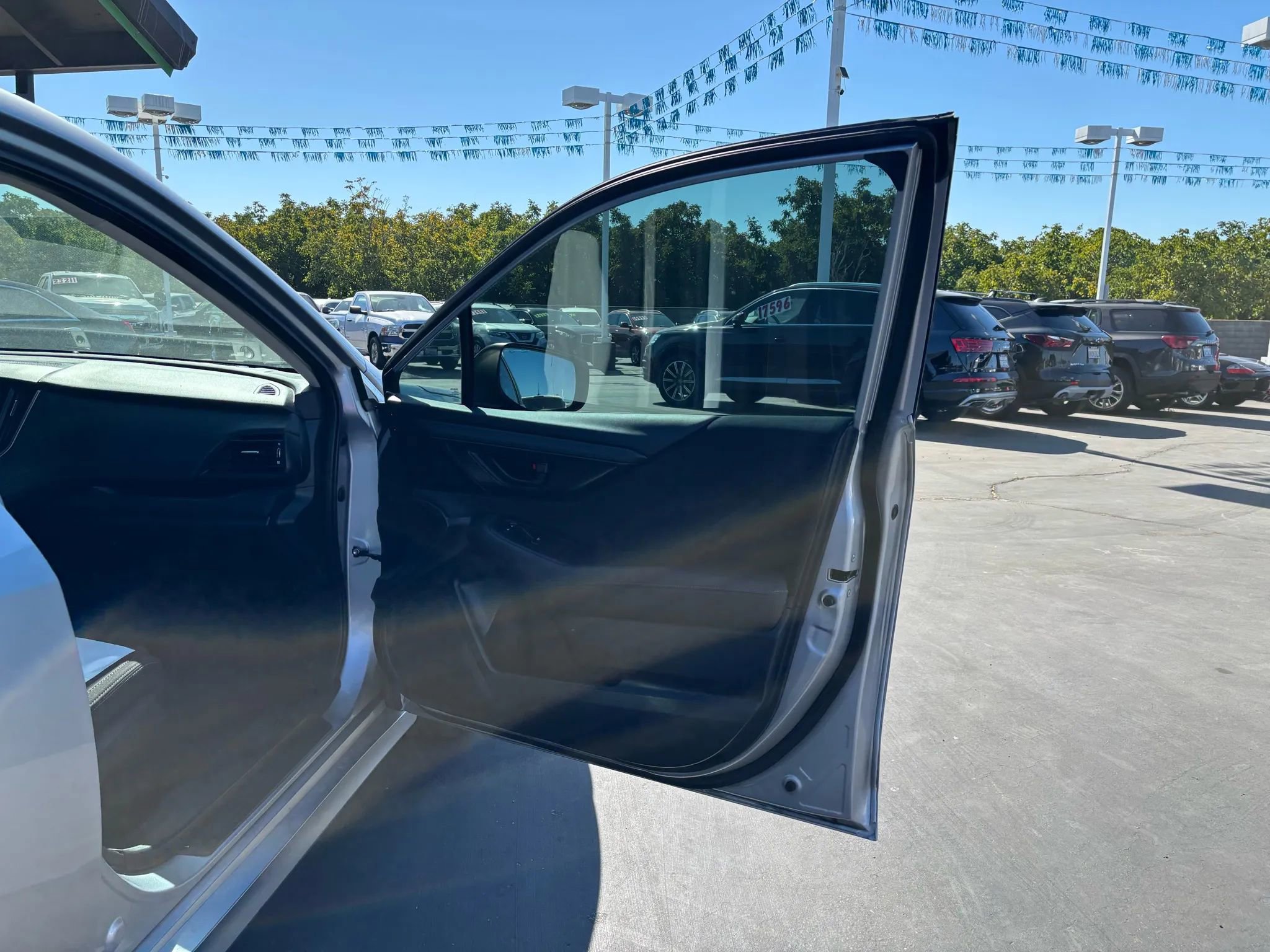 Used 2022 Subaru Legacy image 13