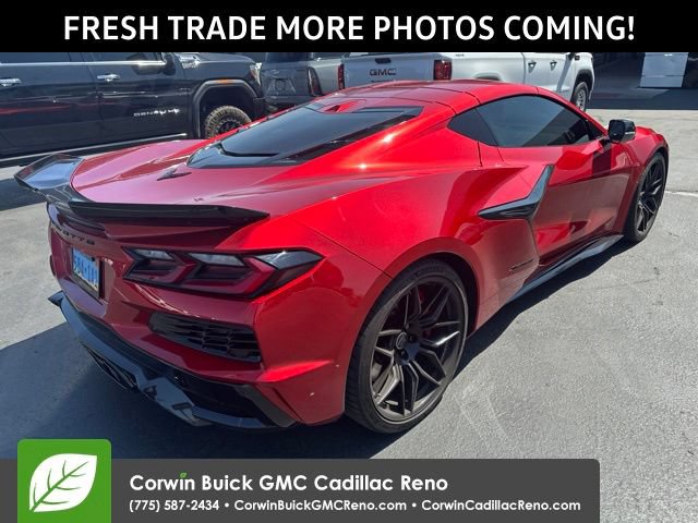 Used 2024 Chevrolet Corvette Z06 w/ Stealth Interior Trim Package RWD image 6