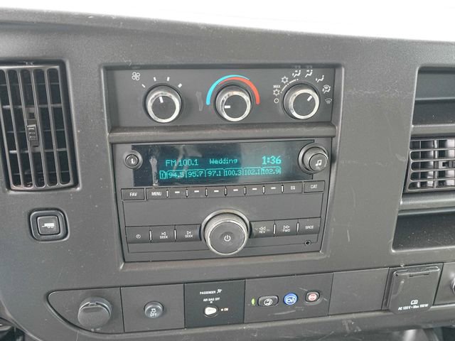 Used 2022 Chevrolet Express 3500 w/ Power Convenience Package RWD image 29