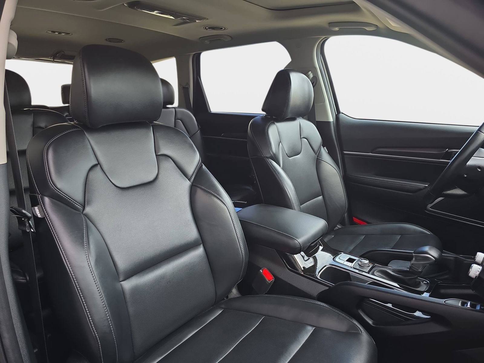 Used 2025 Kia Telluride S AWD/4WD image 12