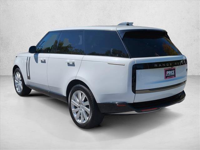 Used 2023 Land Rover Range Rover SE AWD/4WD image 9