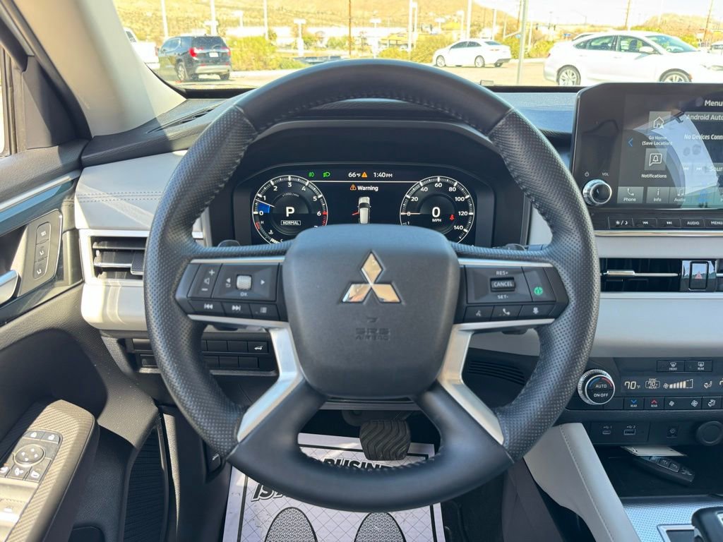 Used 2023 Mitsubishi Outlander SEL image 16