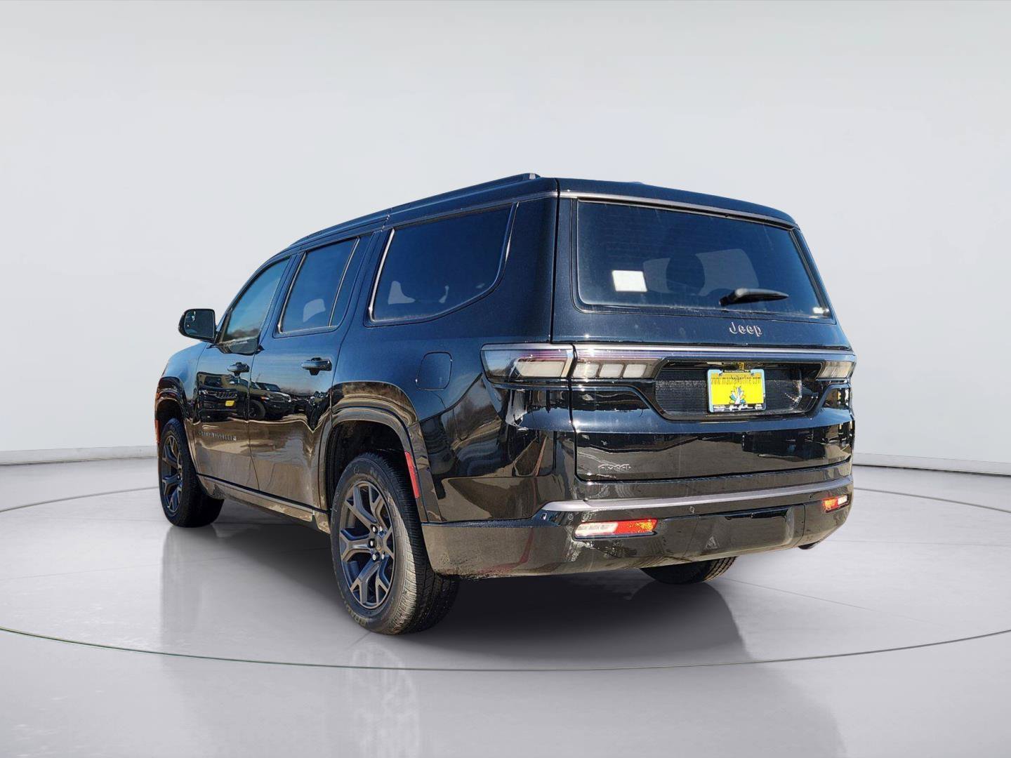 New 2026 Jeep Grand Wagoneer Limited w/ Premium Group II AWD/4WD image 3