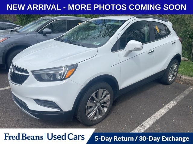 Used 2019 Buick Encore Preferred image 3
