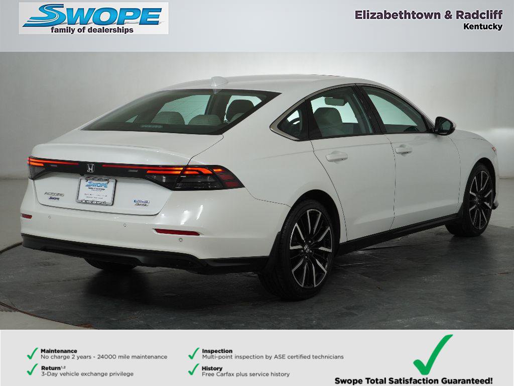 Used 2024 Honda Accord Touring image 4