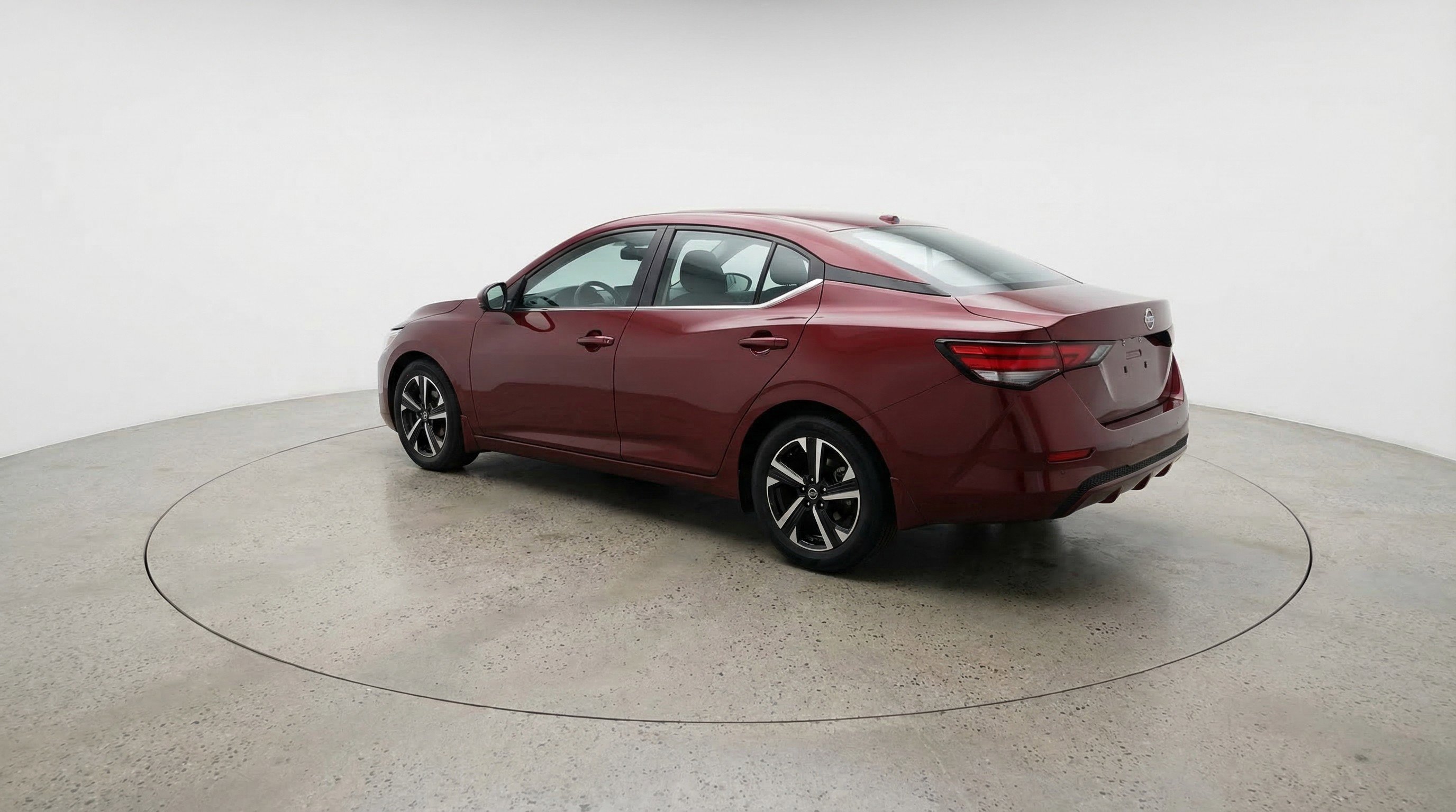 Used 2025 Nissan Sentra SV image 6