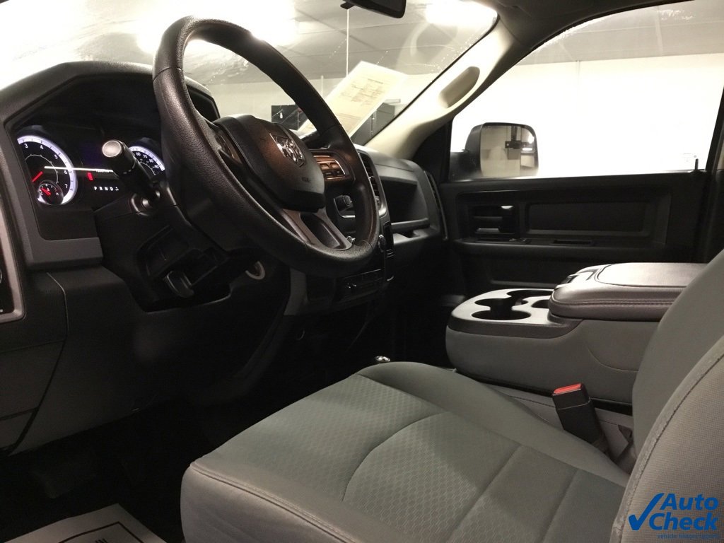 Used 2016 RAM 3500 Tradesman w/ Chrome Appearance Group image 19