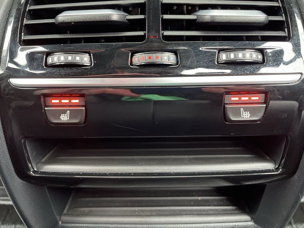 Used 2017 BMW 530i xDrive image 31