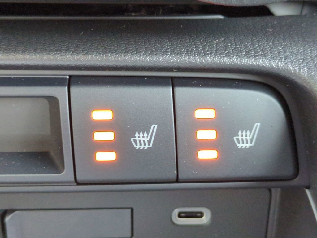 New 2026 MAZDA MX-5 Miata Club w/ Interior Package RWD image 20