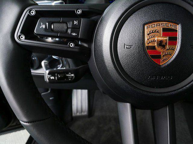New 2026 Porsche Macan AWD/4WD image 10