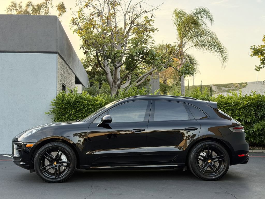 Used 2020 Porsche Macan Turbo AWD/4WD image 5