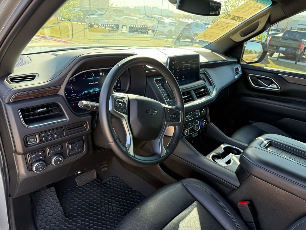 Used 2023 Chevrolet Tahoe Z71 w/ Off-Road Capability Package image 12