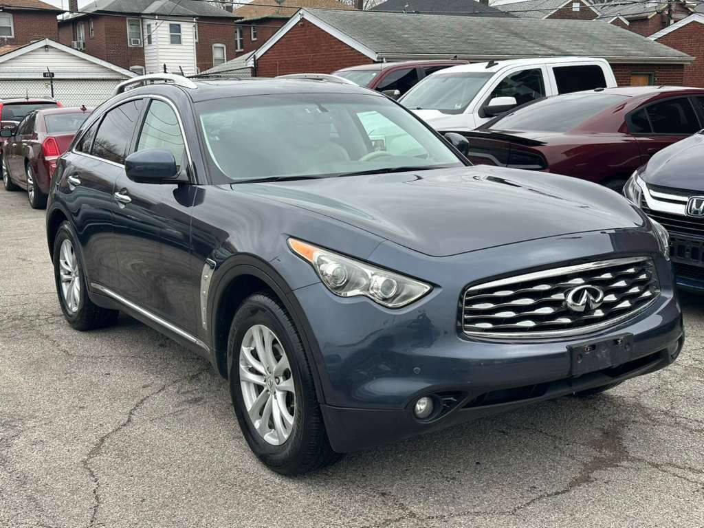Used 2011 INFINITI FX35 2WD w/ Premium Pkg image 1