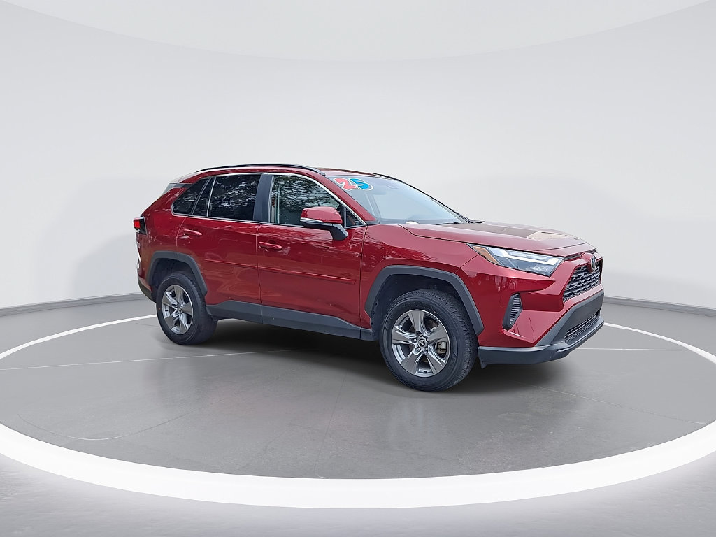 Certified 2025 Toyota RAV4 XLE AWD/4WD image 3
