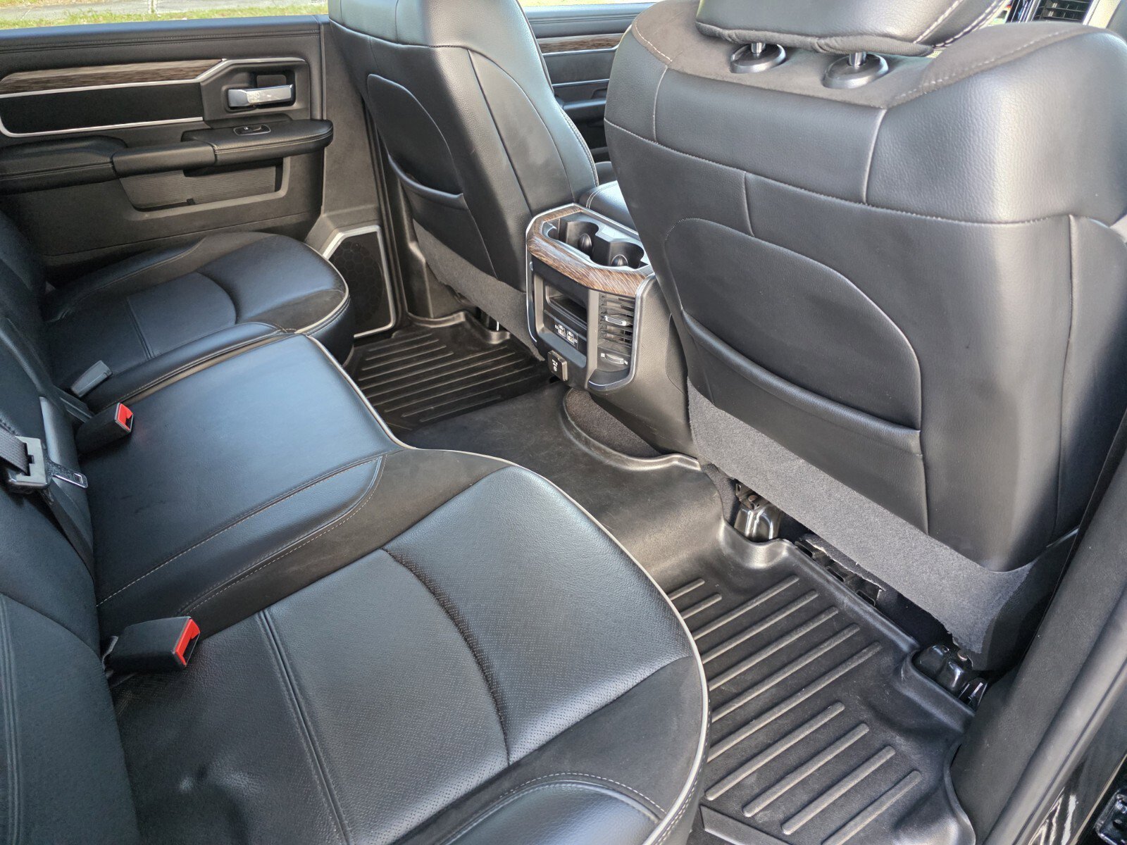 Used 2021 RAM 3500 Laramie AWD/4WD image 26