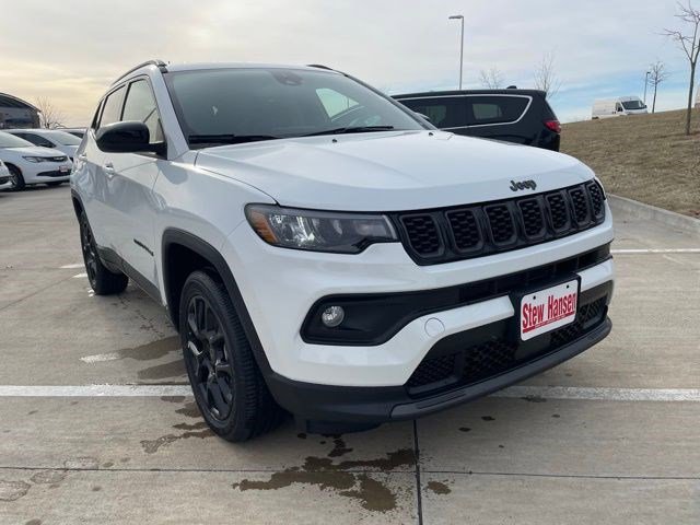 New 2026 Jeep Compass Latitude AWD/4WD image 8