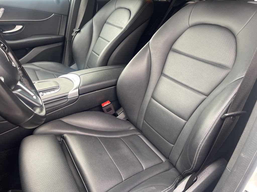 Used 2022 Mercedes-Benz GLC 300 4MATIC image 10