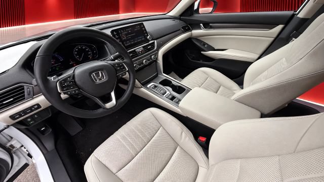 Used 2019 Honda Accord Touring image 19