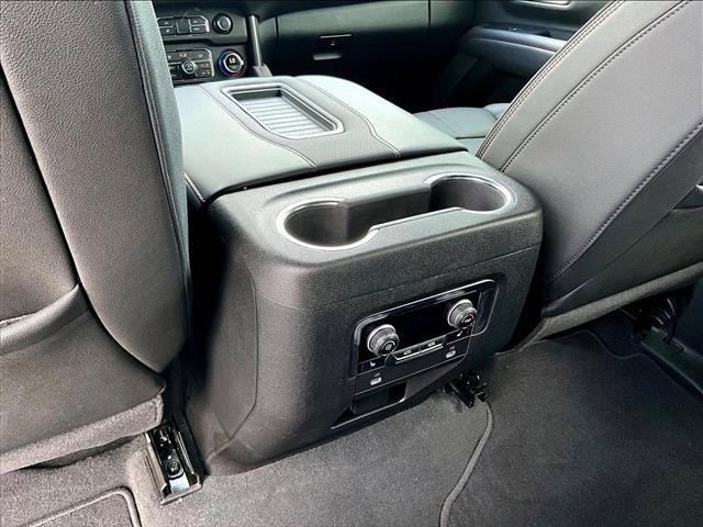 Used 2024 Chevrolet Suburban RST w/ Luxury Package RWD image 25
