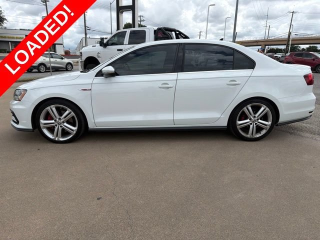 Used 2017 Volkswagen Jetta GLI FWD image 5