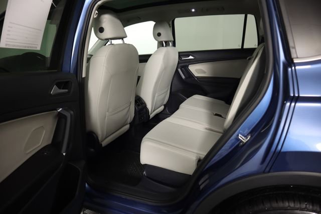 Used 2020 Volkswagen Tiguan SE w/ Panoramic Sunroof Package image 50