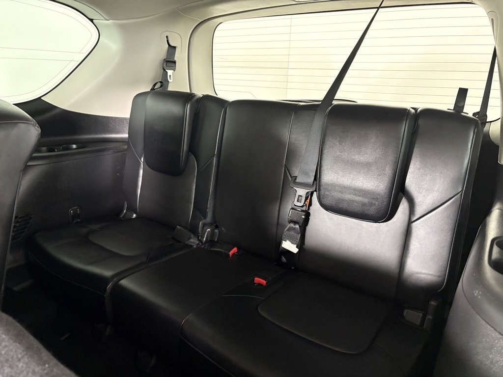 Used 2023 Nissan Armada SV image 40