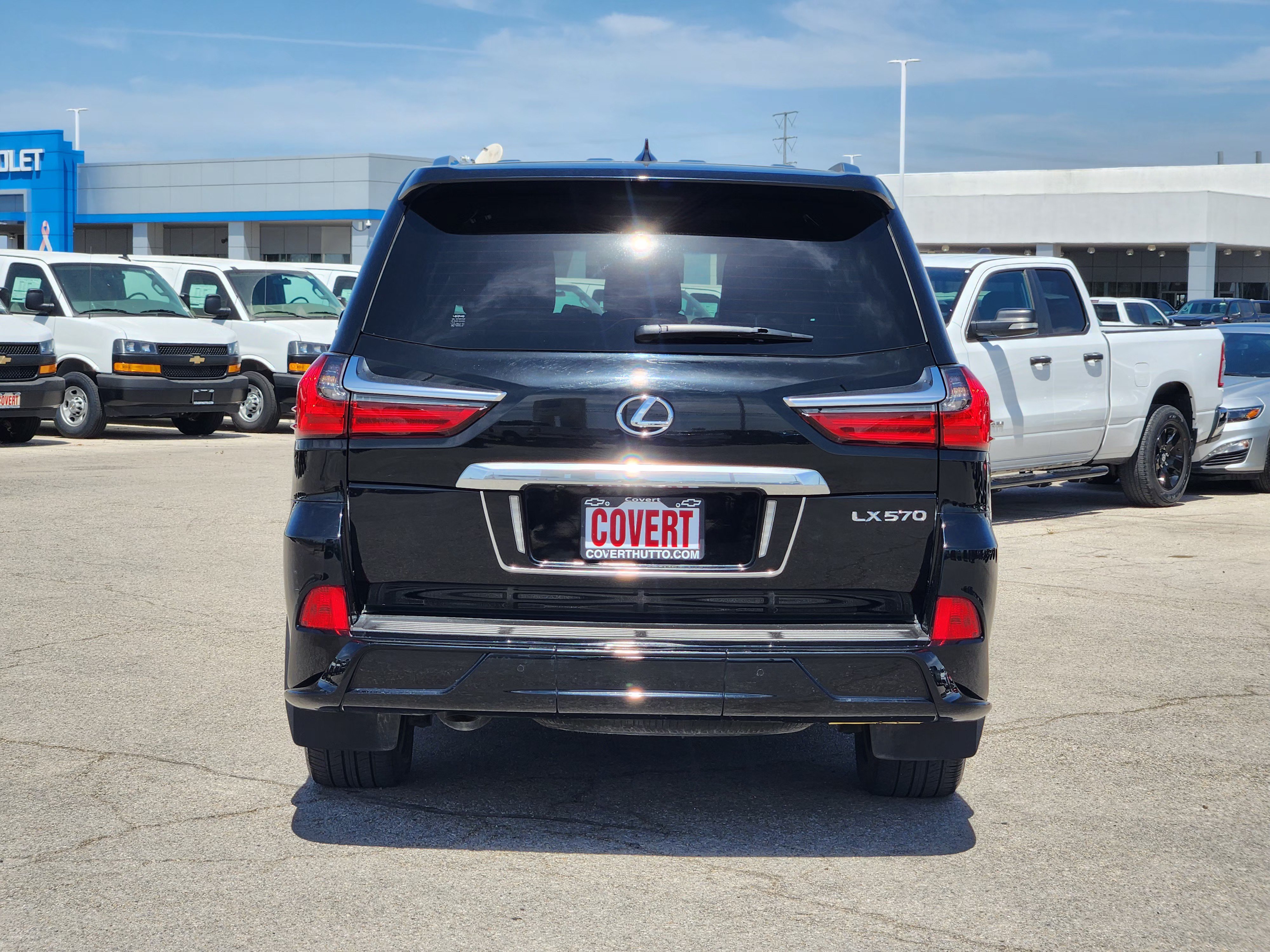 Used 2021 Lexus LX 570 4WD w/ Sport Package image 6