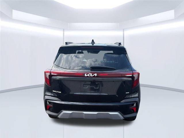 Used 2024 Kia Seltos S AWD/4WD image 4