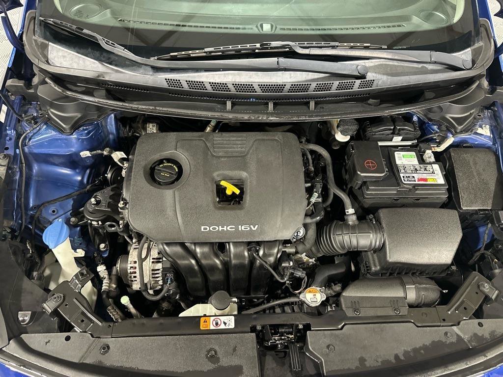 Used 2017 Kia Forte LX image 32