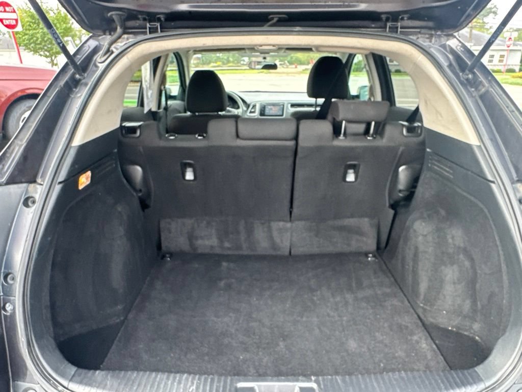 Used 2016 Honda HR-V EX image 41
