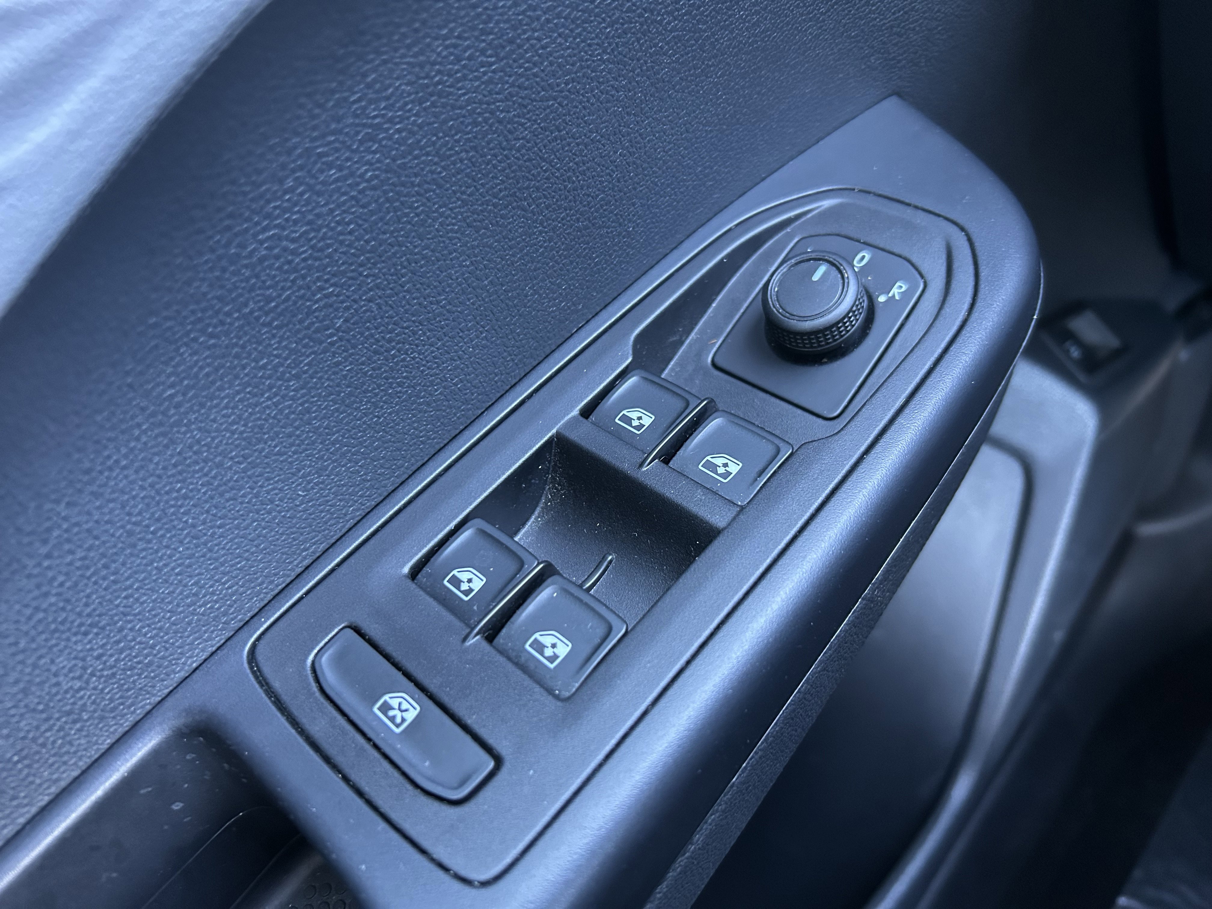 Certified 2023 Volkswagen Taos S image 20