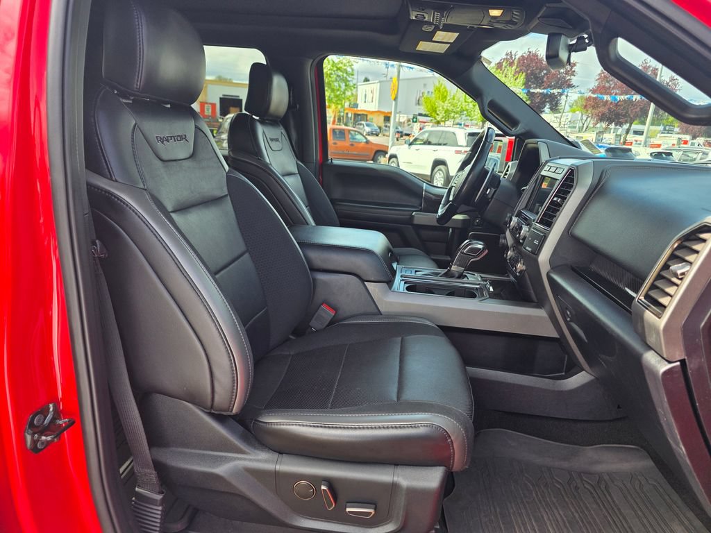 Used 2020 Ford F150 Raptor w/ Equipment Group 802A Luxury AWD/4WD image 24