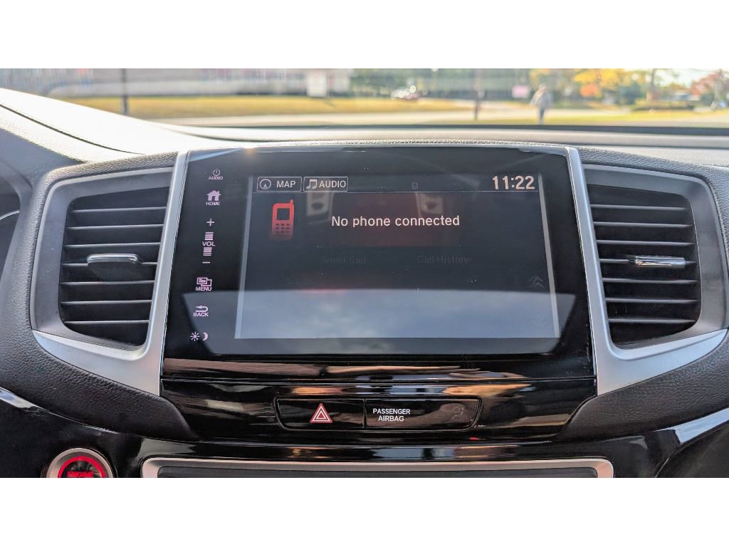 Used 2017 Honda Ridgeline Black Edition image 25