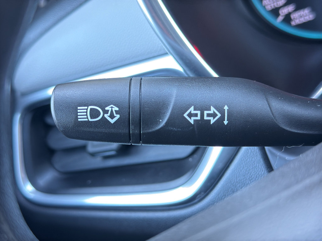 Used 2018 Chevrolet Equinox LT image 22