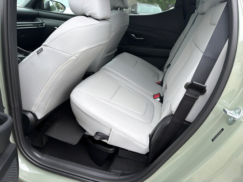 New 2027 Hyundai Santa Cruz SEL FWD image 20