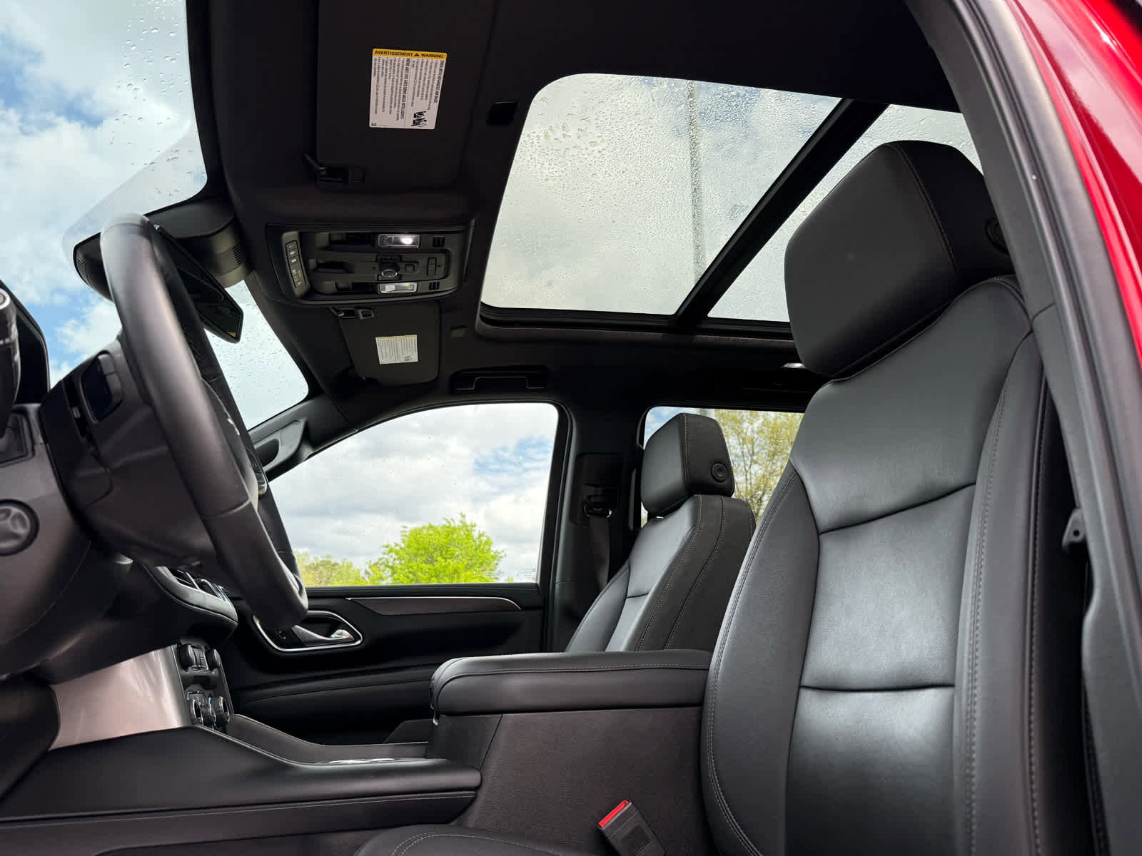 Used 2023 Chevrolet Tahoe Z71 w/ Luxury Package image 21