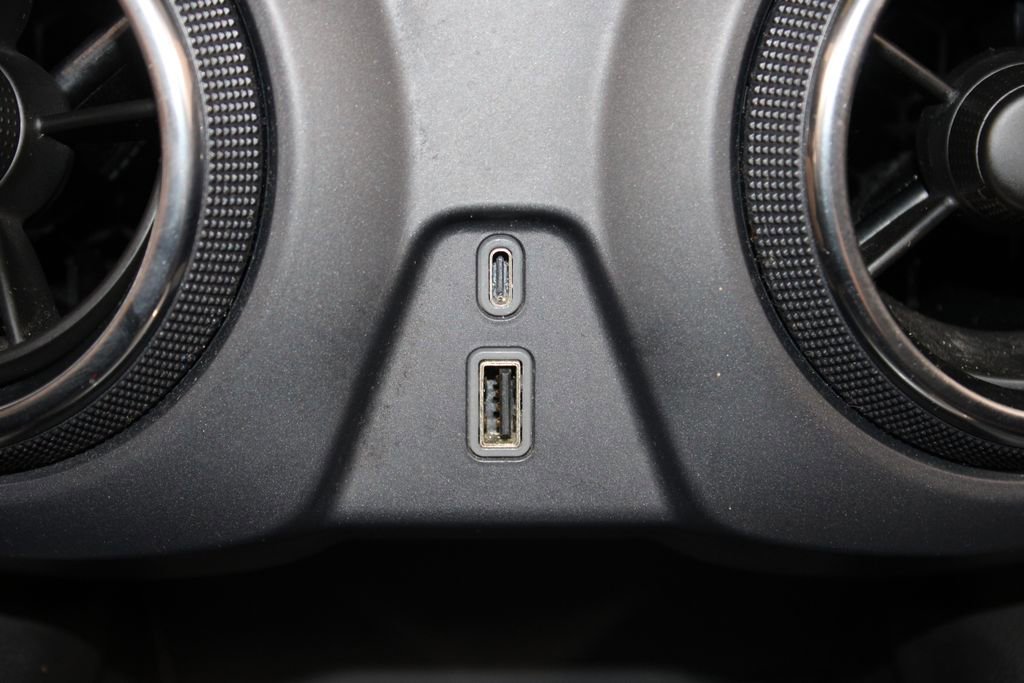 Used 2024 Chevrolet Blazer LT image 41